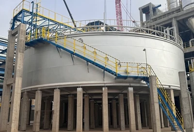 یک ضربهٔ موثر دیگر نصب می شود