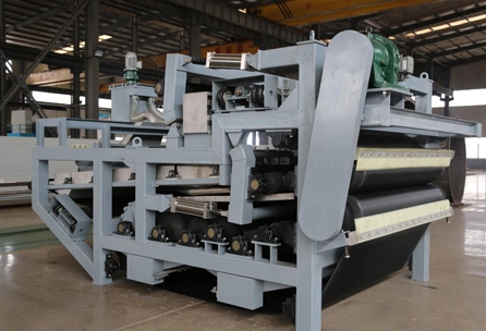 فشار فیلتر چیست و چگونه کار می کند ؟ - یک راهنمای کامل با پالایۀ Hesheng